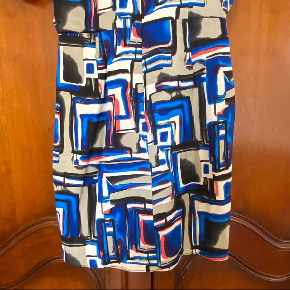 Poleci 100% Silk Geometric Mini Dress | Size 0 - Picture 6 of 9